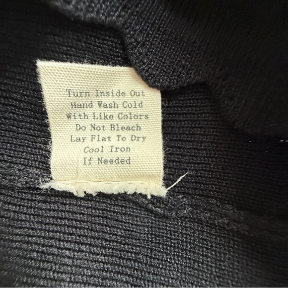 Perch by Blu Pepper Black Scalloped Knit Tank Top Size 2X - Picture 5 of 7